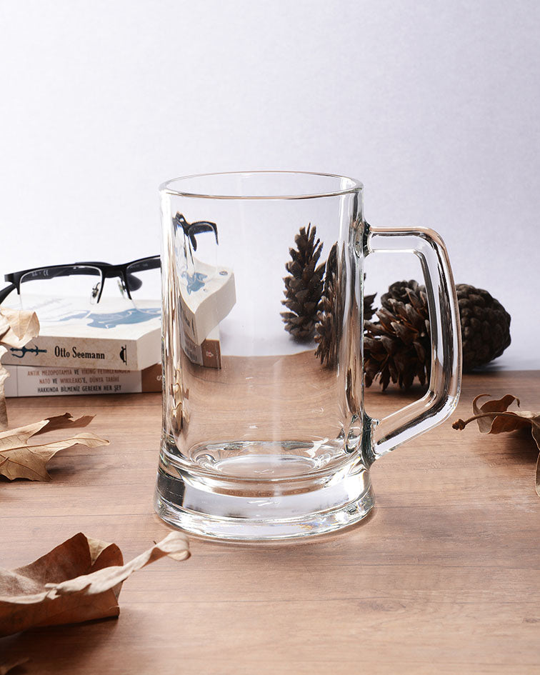 Paşabahçe Pub large clear beer mug on a table