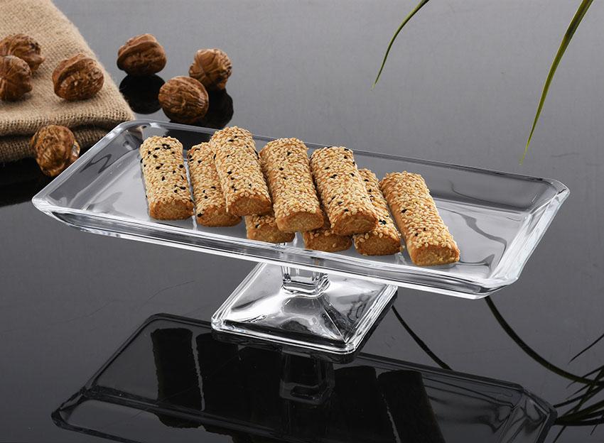 Paşabahçe Grace rectangular footed plate with biscuits