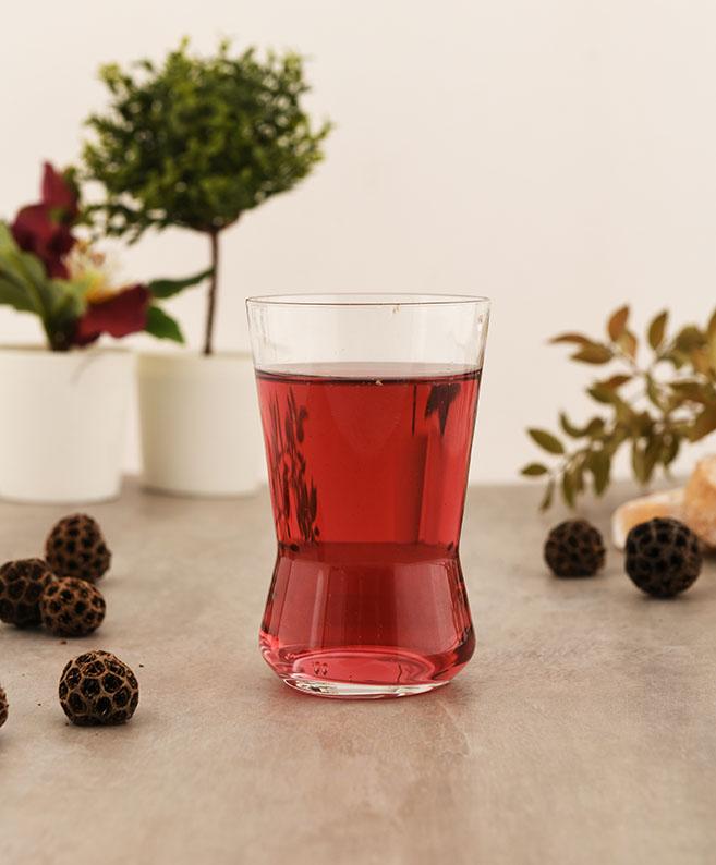 Paşabahçe Sake waisted glass filled with tea