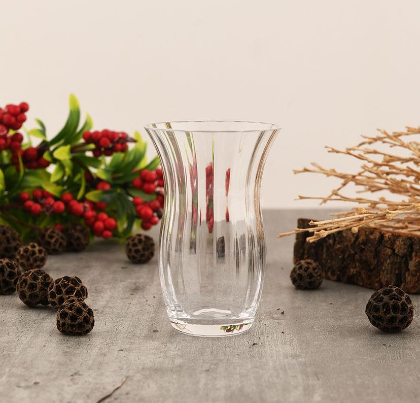 Paşabahçe Rose clear tea glass with vertical pattern